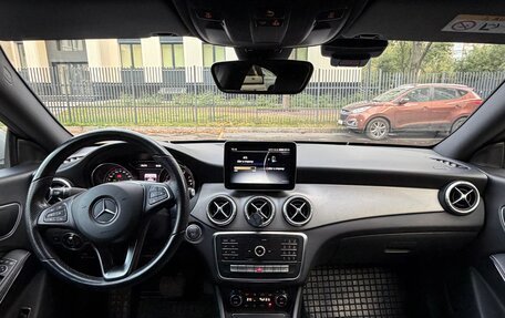 Mercedes-Benz CLA, 2018 год, 2 400 000 рублей, 21 фотография