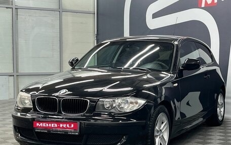 BMW 1 серия, 2011 год, 899 900 рублей, 3 фотография