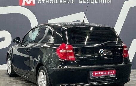 BMW 1 серия, 2011 год, 899 900 рублей, 4 фотография