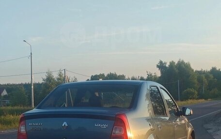 Renault Logan I, 2013 год, 340 000 рублей, 2 фотография