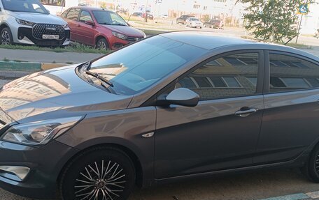 Hyundai Solaris II рестайлинг, 2014 год, 875 000 рублей, 4 фотография