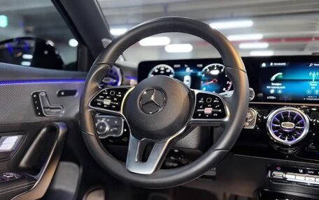 Mercedes-Benz A-Класс, 2021 год, 2 960 000 рублей, 3 фотография