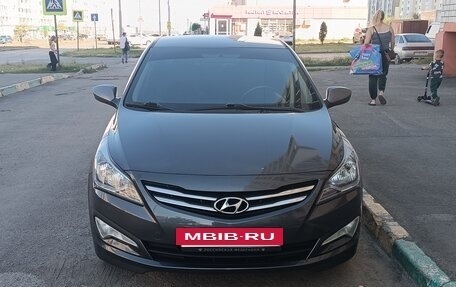 Hyundai Solaris II рестайлинг, 2014 год, 875 000 рублей, 3 фотография