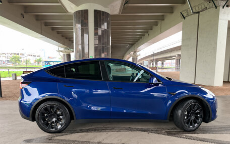 Tesla Model Y I, 2021 год, 4 340 000 рублей, 4 фотография