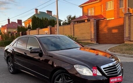 Mercedes-Benz E-Класс, 2010 год, 1 265 000 рублей, 9 фотография