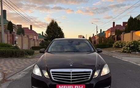 Mercedes-Benz E-Класс, 2010 год, 1 265 000 рублей, 7 фотография