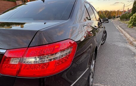 Mercedes-Benz E-Класс, 2010 год, 1 265 000 рублей, 11 фотография
