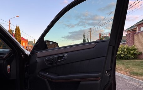 Mercedes-Benz E-Класс, 2010 год, 1 265 000 рублей, 13 фотография
