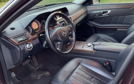 Mercedes-Benz E-Класс, 2010 год, 1 265 000 рублей, 19 фотография