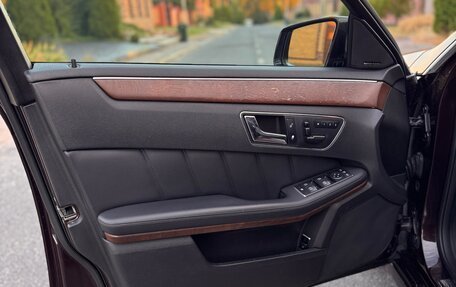 Mercedes-Benz E-Класс, 2010 год, 1 265 000 рублей, 20 фотография