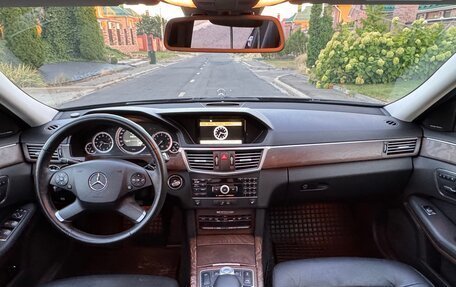 Mercedes-Benz E-Класс, 2010 год, 1 265 000 рублей, 26 фотография