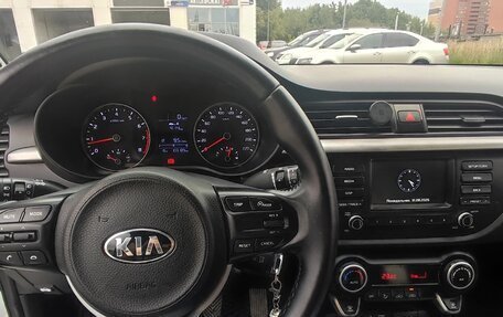 KIA Rio IV, 2018 год, 1 350 000 рублей, 15 фотография