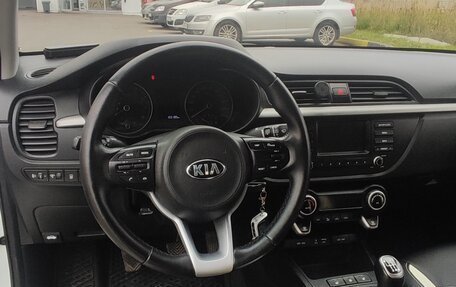 KIA Rio IV, 2018 год, 1 350 000 рублей, 11 фотография
