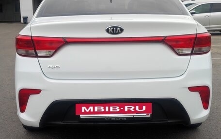 KIA Rio IV, 2018 год, 1 350 000 рублей, 4 фотография