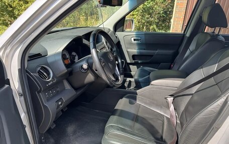 Honda Pilot III рестайлинг, 2012 год, 2 200 000 рублей, 10 фотография