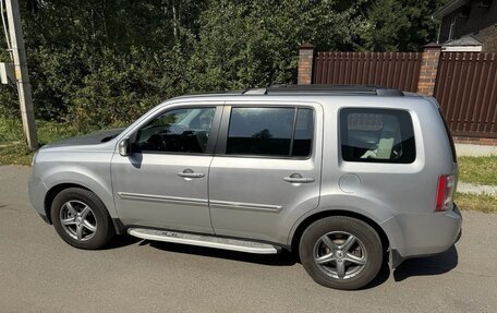 Honda Pilot III рестайлинг, 2012 год, 2 200 000 рублей, 11 фотография
