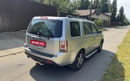 Honda Pilot III рестайлинг, 2012 год, 2 200 000 рублей, 8 фотография