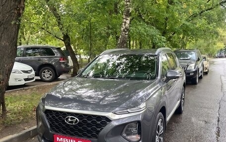 Hyundai Santa Fe IV, 2018 год, 3 100 000 рублей, 1 фотография