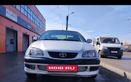 Toyota Avensis III рестайлинг, 1999 год, 260 000 рублей, 6 фотография