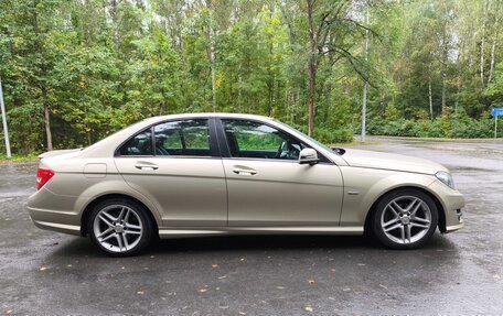 Mercedes-Benz C-Класс, 2011 год, 1 400 000 рублей, 5 фотография