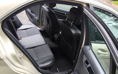 Mercedes-Benz C-Класс, 2011 год, 1 400 000 рублей, 14 фотография