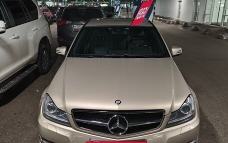 Mercedes-Benz C-Класс, 2011 год, 1 400 000 рублей, 16 фотография