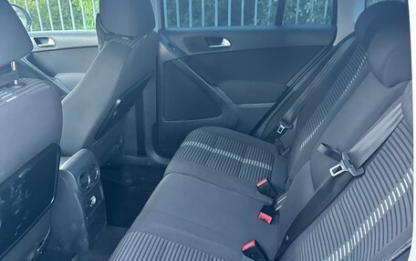 Volkswagen Tiguan I, 2010 год, 1 210 000 рублей, 8 фотография