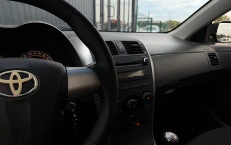 Toyota Corolla, 2010 год, 990 000 рублей, 20 фотография
