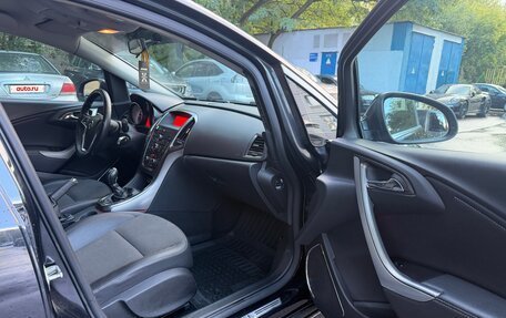 Opel Astra J, 2012 год, 700 000 рублей, 11 фотография