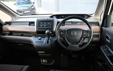Honda Freed II, 2019 год, 1 799 000 рублей, 6 фотография