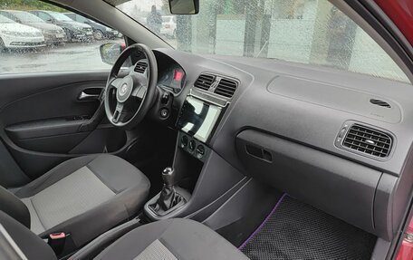 Volkswagen Polo VI (EU Market), 2012 год, 560 000 рублей, 13 фотография