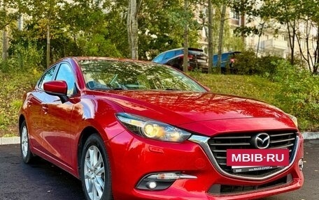 Mazda 3, 2018 год, 1 750 000 рублей, 2 фотография