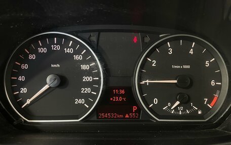 BMW 1 серия, 2010 год, 790 000 рублей, 12 фотография