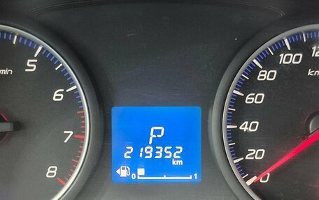 Mitsubishi Outlander III рестайлинг 3, 2013 год, 1 320 000 рублей, 9 фотография