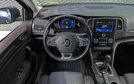 Renault Megane IV, 2017 год, 1 299 000 рублей, 14 фотография