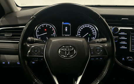 Toyota Camry, 2019 год, 2 529 000 рублей, 20 фотография