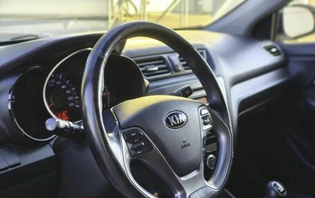 KIA Rio III рестайлинг, 2015 год, 740 000 рублей, 10 фотография