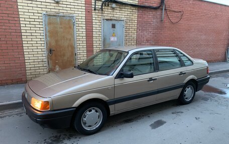 Volkswagen Passat B3, 1988 год, 405 000 рублей, 1 фотография