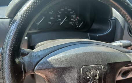 Peugeot Partner II рестайлинг 2, 2011 год, 270 000 рублей, 4 фотография