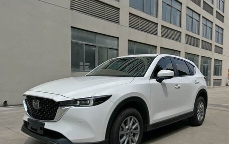 Mazda CX-5 II, 2023 год, 2 100 000 рублей, 1 фотография