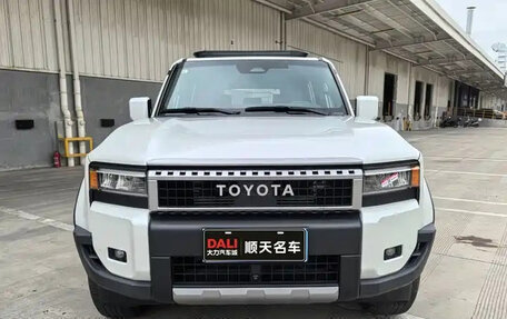Toyota Land Cruiser Prado, 2024 год, 10 800 550 рублей, 1 фотография
