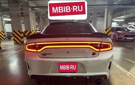 Dodge Charger, 2019 год, 4 400 000 рублей, 1 фотография