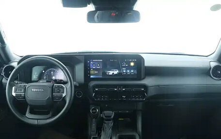 Toyota Land Cruiser Prado, 2024 год, 10 800 550 рублей, 7 фотография
