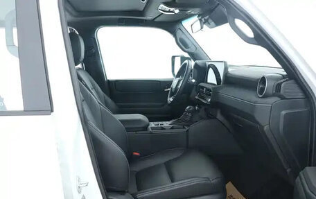 Toyota Land Cruiser Prado, 2024 год, 10 800 550 рублей, 13 фотография