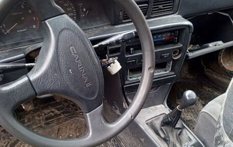 Toyota Carina, 1991 год, 45 000 рублей, 1 фотография