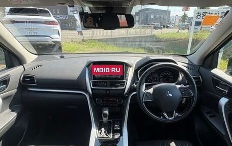 Mitsubishi Eclipse Cross, 2020 год, 1 750 000 рублей, 8 фотография