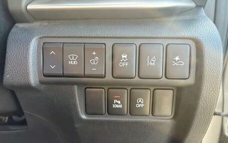 Mitsubishi Eclipse Cross, 2020 год, 1 750 000 рублей, 10 фотография