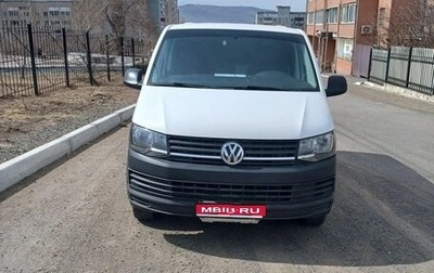 Volkswagen Transporter T6 рестайлинг, 2015 год, 1 600 000 рублей, 1 фотография