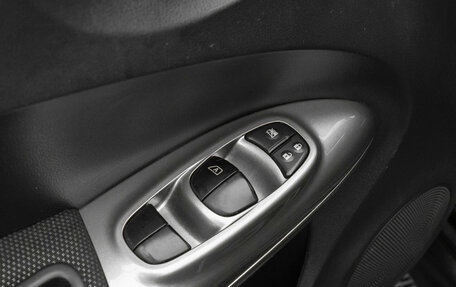 Nissan Juke II, 2013 год, 1 040 000 рублей, 13 фотография