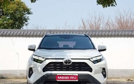 Toyota RAV4, 2024 год, 3 599 550 рублей, 1 фотография